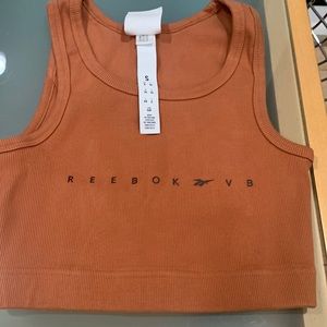 Sports bra or little crop top